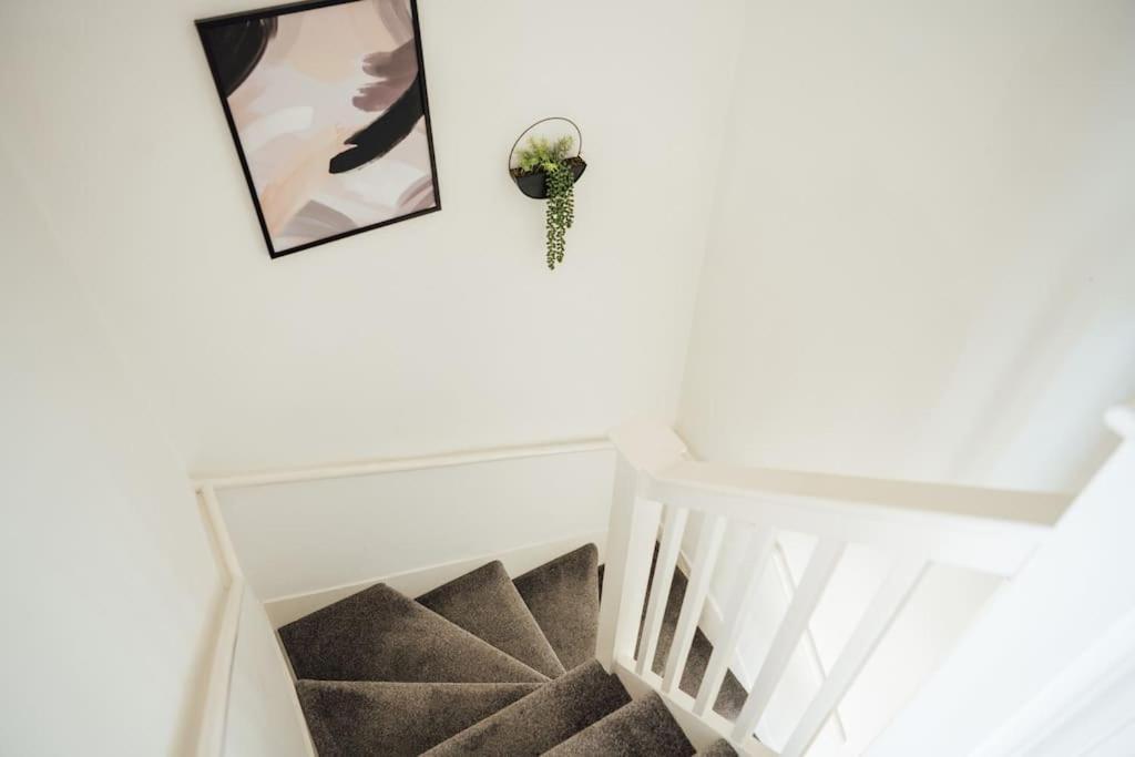 Charming 2 Bedroom Flat In The Heart Of Kings Cross, Londres Exterior foto