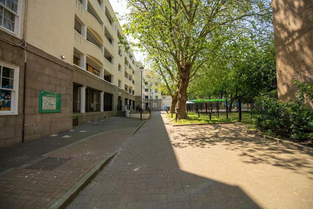 Charming 2 Bedroom Flat In The Heart Of Kings Cross, Londres Exterior foto