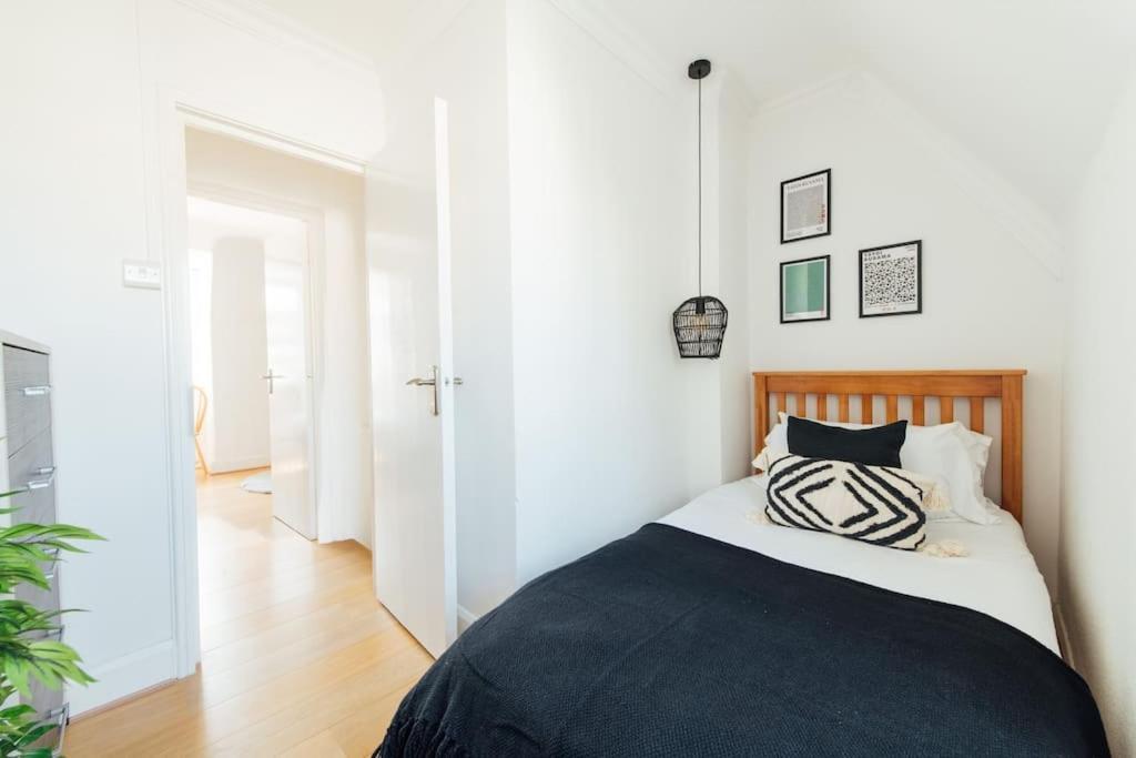 Charming 2 Bedroom Flat In The Heart Of Kings Cross, Londres Exterior foto